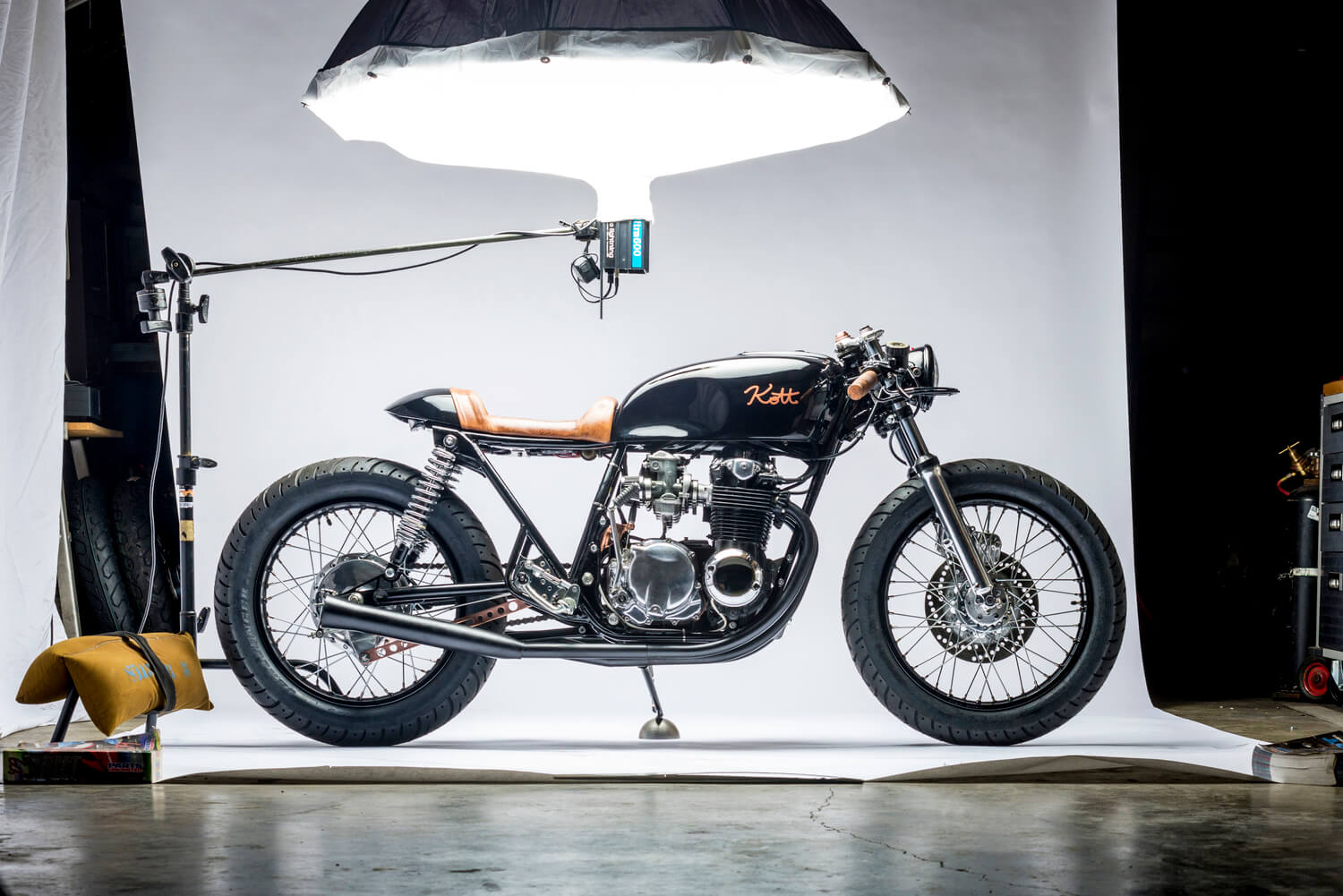 CB550 Café Racer by Kott Motorcycles