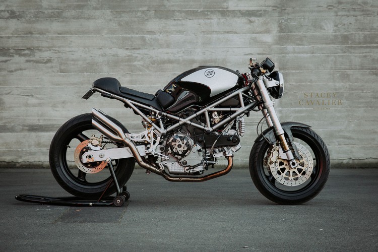 Ducati Monster 1000 Cafe Racer (4)